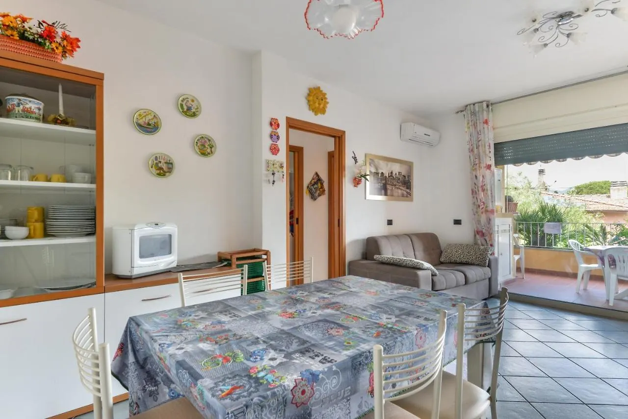 Appartamento Trilo Fucini Marina di Campo Apartment
